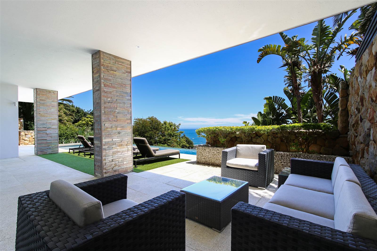 5 Bed House in Camps Bay photo number 8