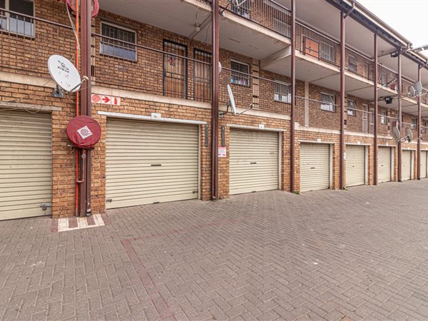2 Bedroom Flat