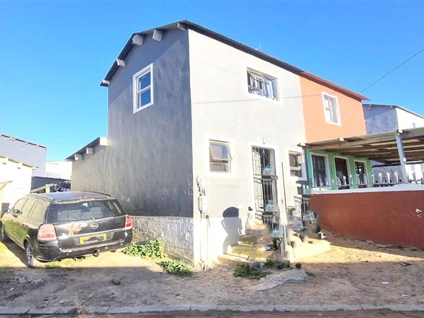 2 Bedroom House