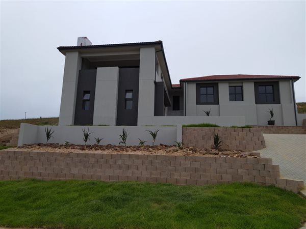 3 Bed House in Great Brak River