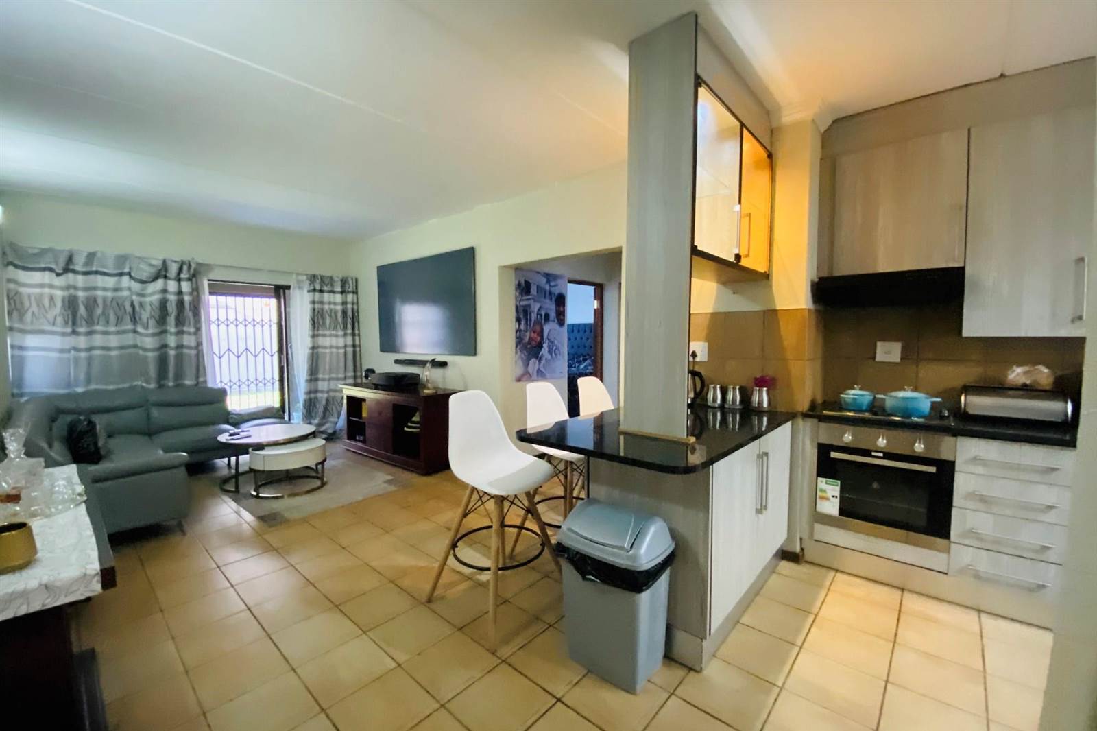 2 Bed Townhouse in Sasolburg photo number 4