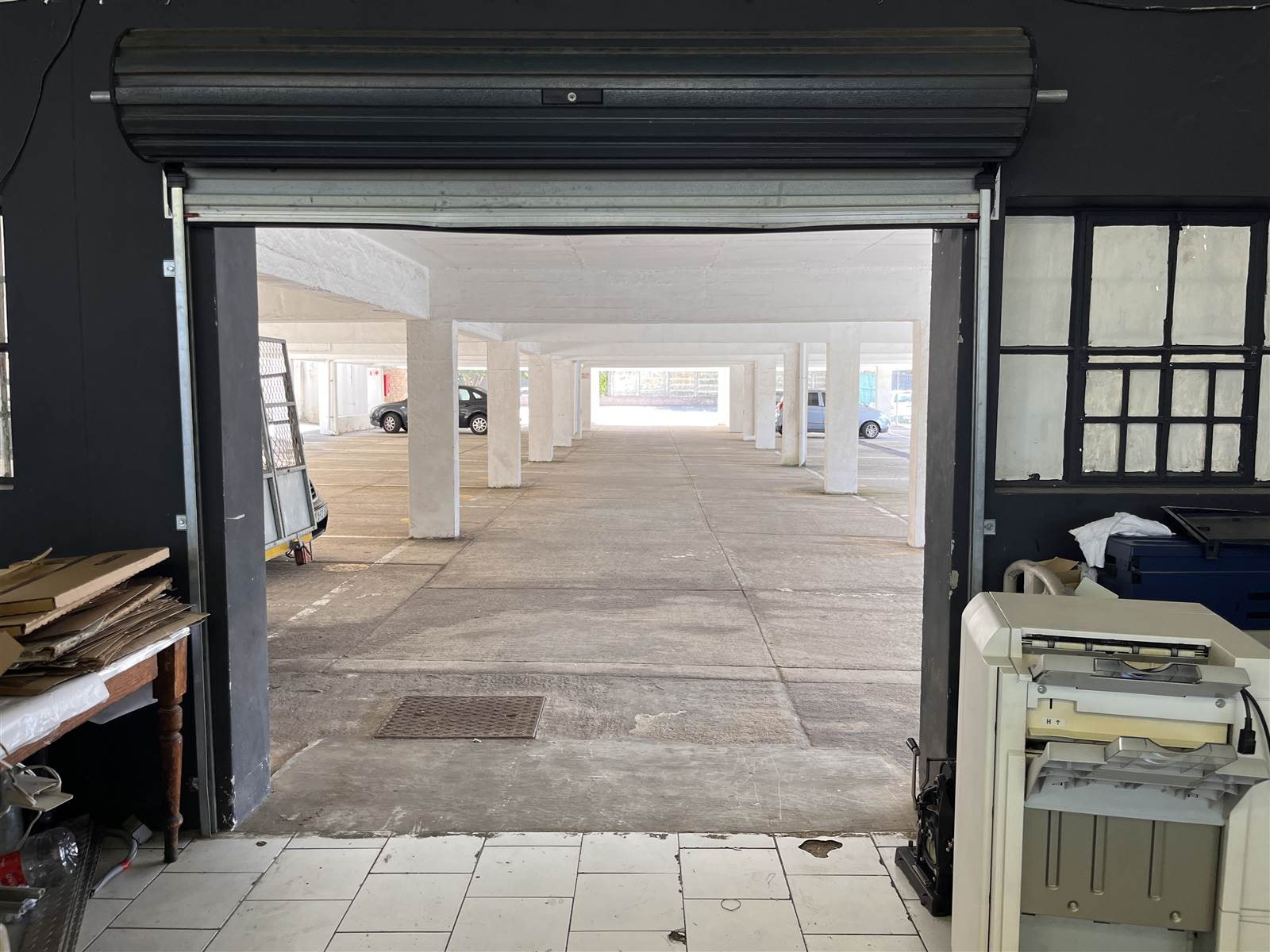 350  m² Commercial space in Walmer photo number 13