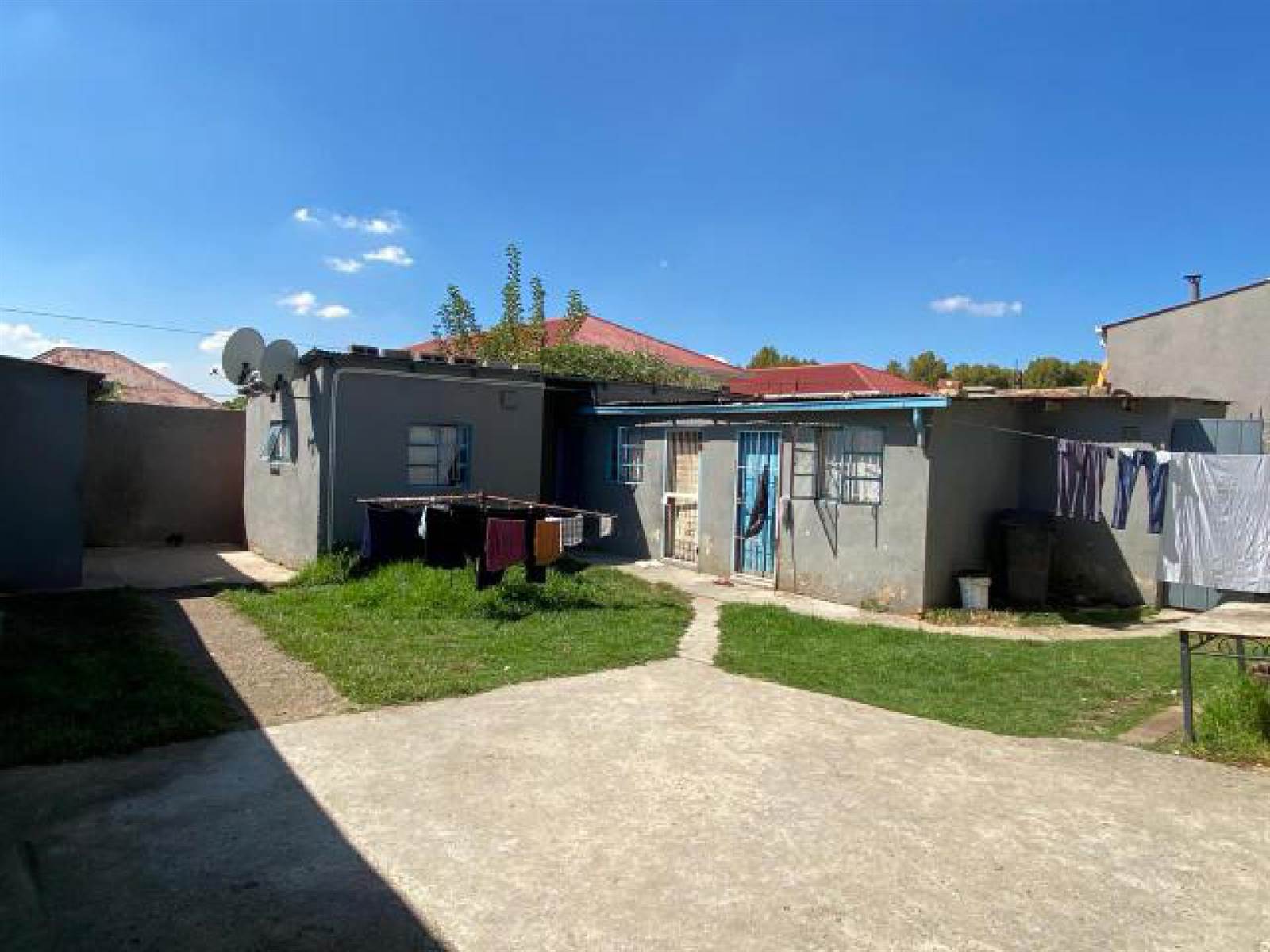 4 Bed House in Rosettenville photo number 10