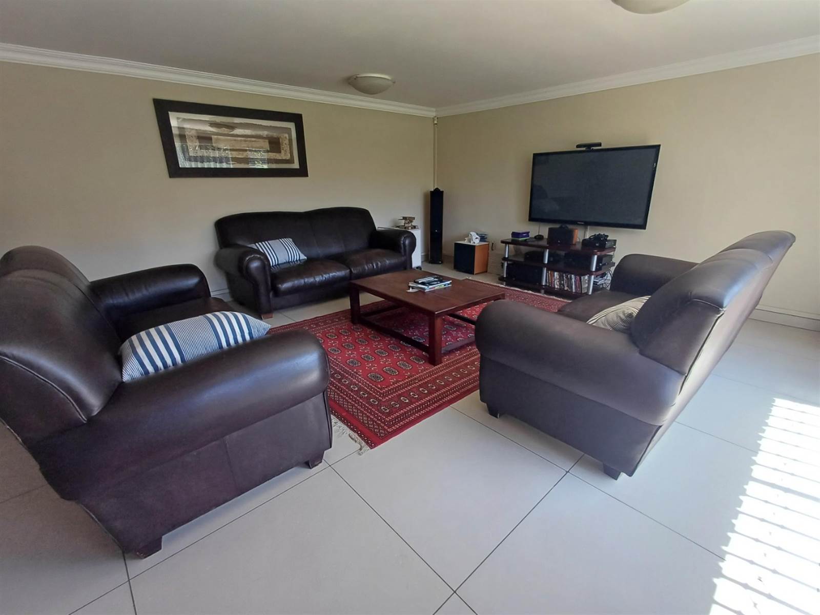 4 Bed House in Glenvista photo number 11