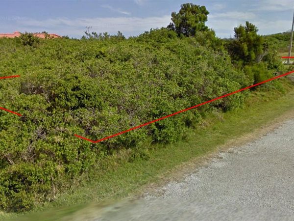 698 m² Land available in St Francis Bay