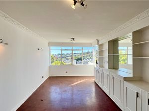 1 Bed Apartment in Benmore Gardens