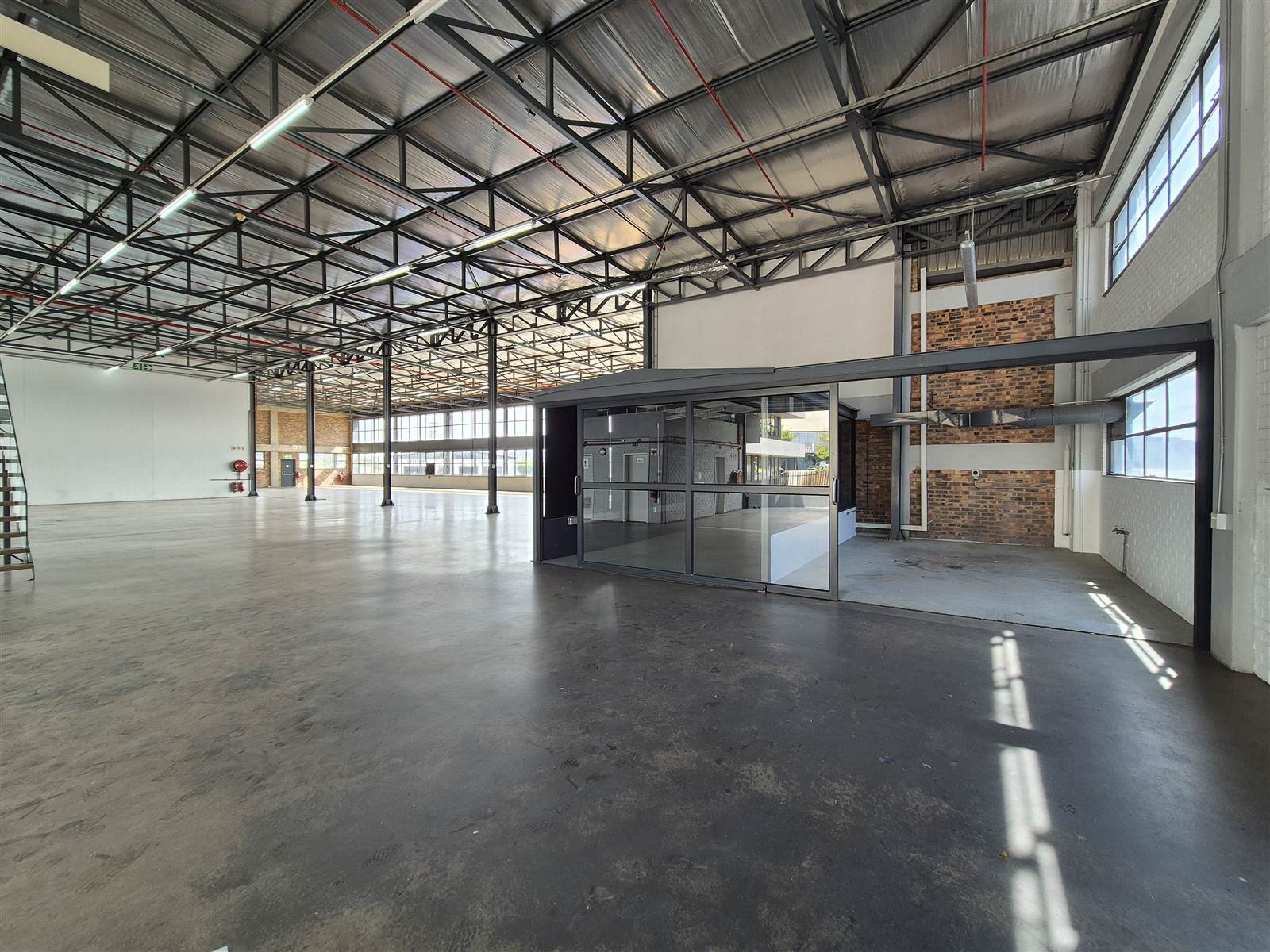 1145  m² Industrial space in Kramerville photo number 2