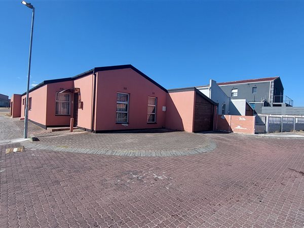 Strandfontein: Property And Houses To Rent | Private Property