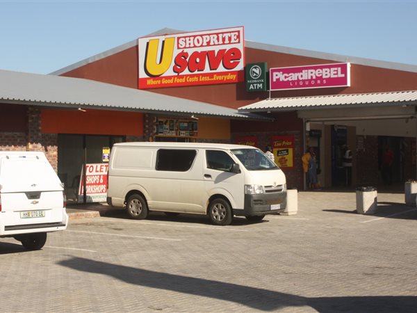 1705  m² Commercial space in Port Elizabeth Central