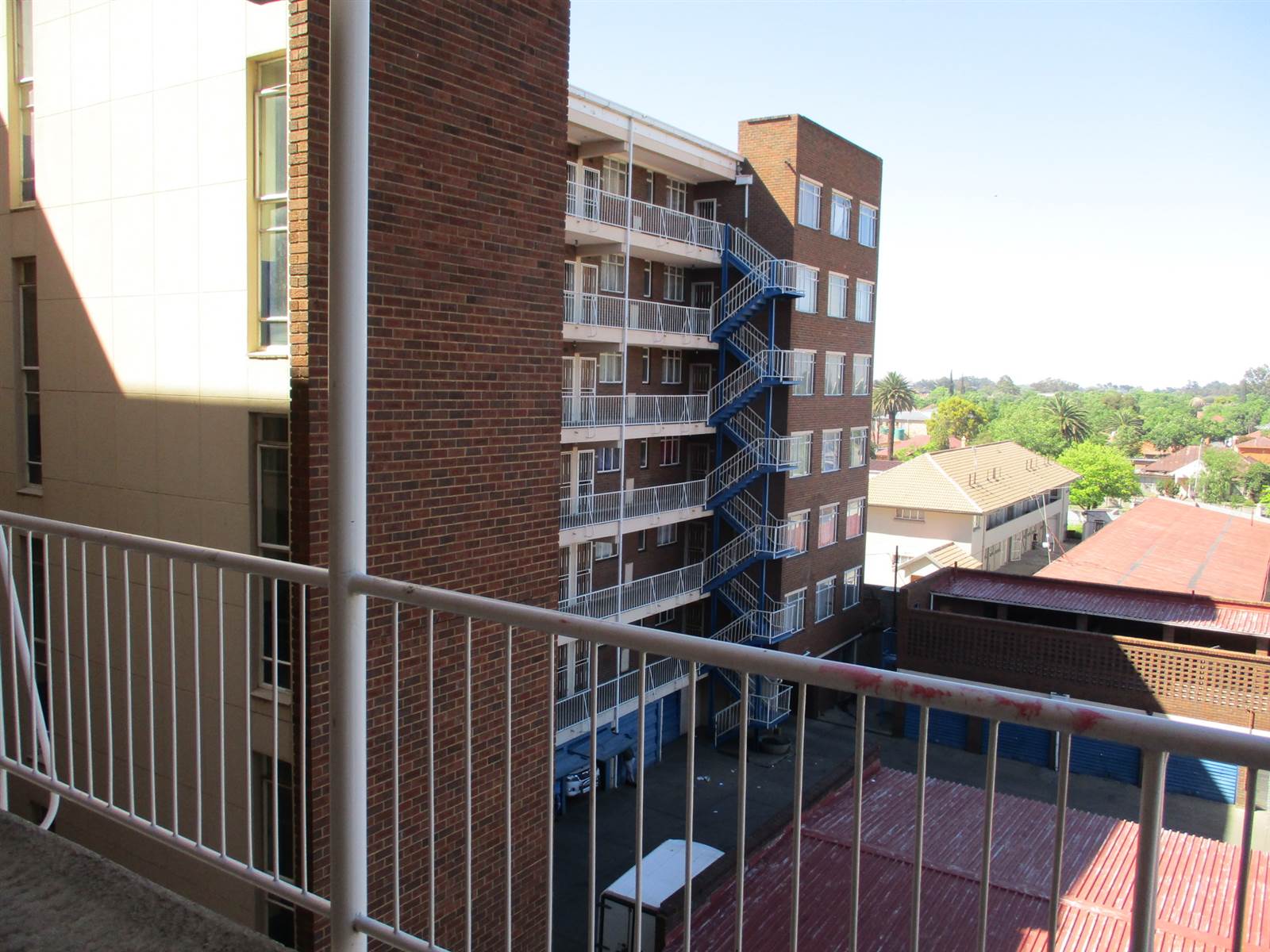 1 Bed Flat in Vereeniging Central photo number 2