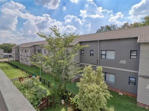 2 Bed Apartment in Cloverdene