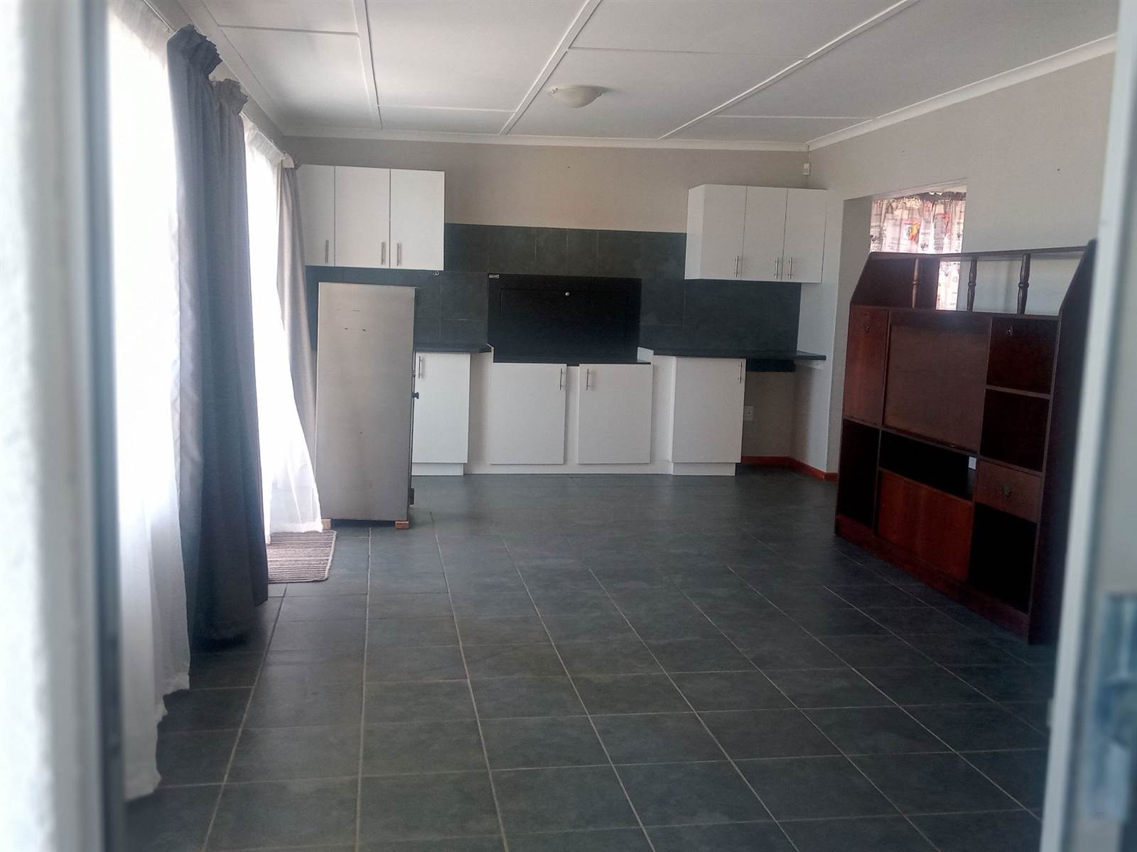 3 Bed House in Port Nolloth photo number 6