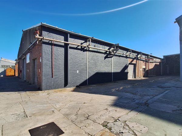 4 020  m² Industrial space