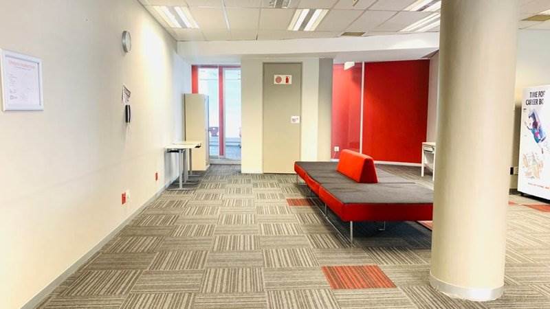 271  m² Office Space in Parktown North photo number 10