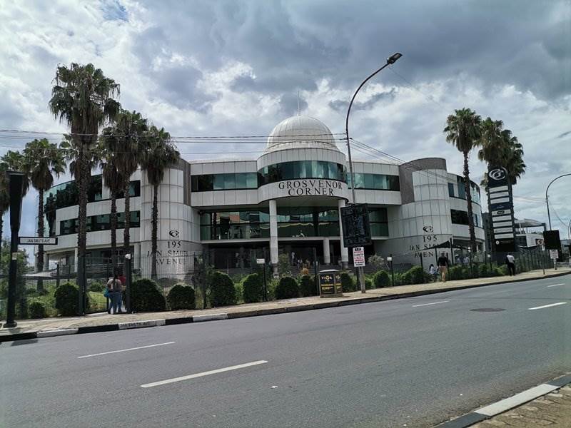 271  m² Office Space in Parktown North photo number 2