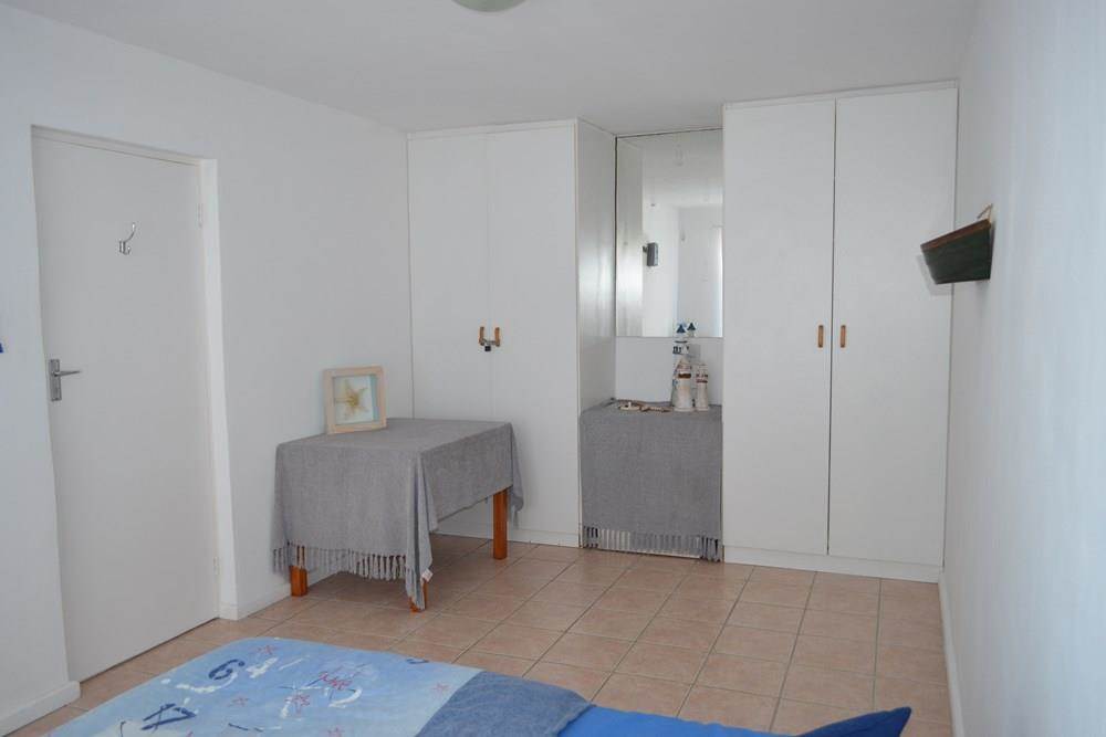 2 Bed Apartment in Gouritsmond photo number 19