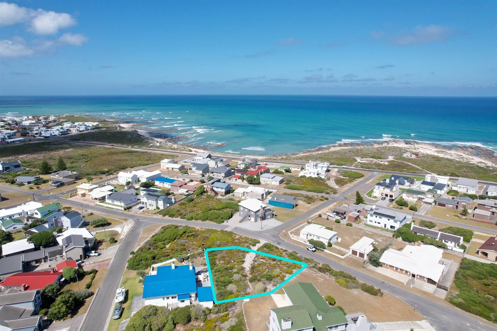 910 m² Land available in Struisbaai photo number 2