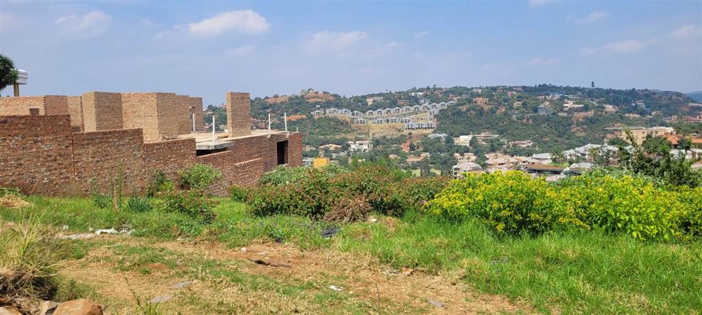 1800 m² Land available in Bassonia photo number 3