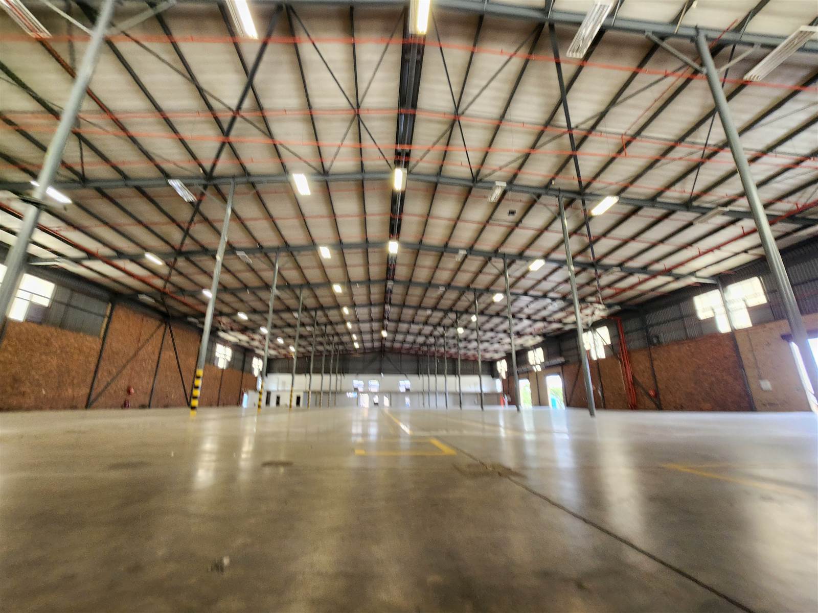 5522  m² Industrial space in Kyalami photo number 1