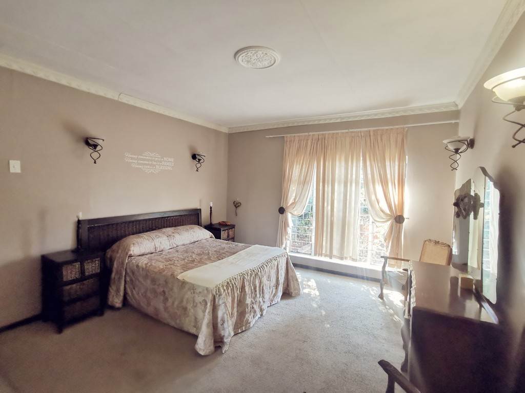 6 Bed House in Highveld Park photo number 23