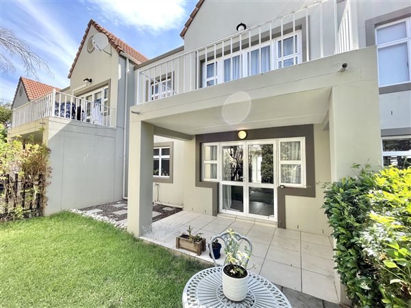 3 Bed Townhouse in Boschenmeer Golf Estate