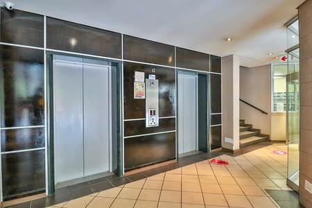 2 Bed Apartment in Braamfontein photo number 10