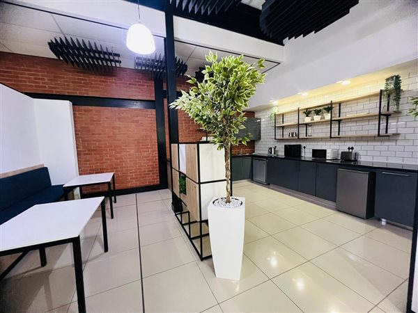 9  m² Office Space in Ferndale