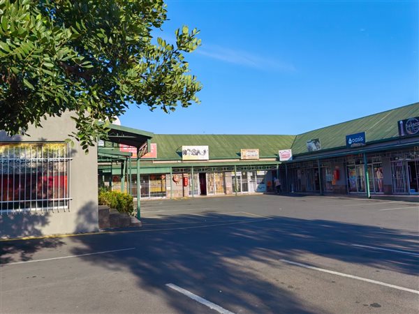 2662  m² Commercial space in Lambton