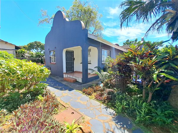 4 Bedroom House 4 Bedroom House