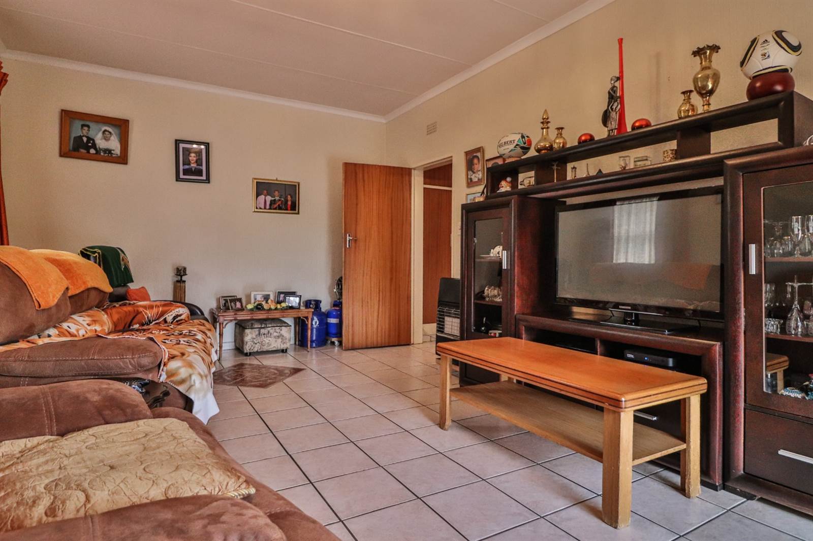 4 Bed House in Kloofendal photo number 25