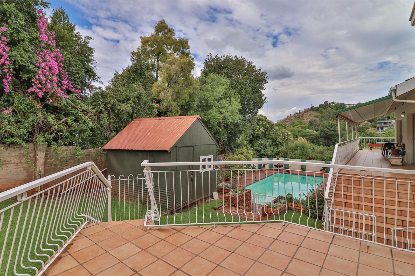 4 Bed House in Kloofendal photo number 13