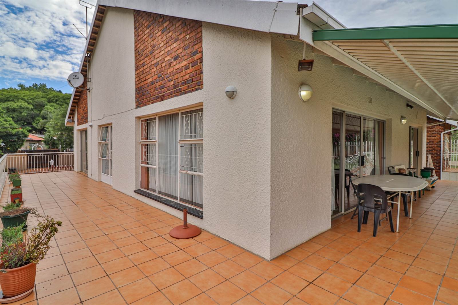 4 Bed House in Kloofendal photo number 12