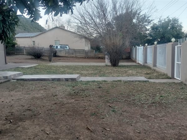 727 m² Land 727 m² Land