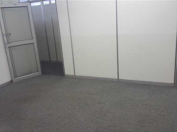 45  m² Commercial space