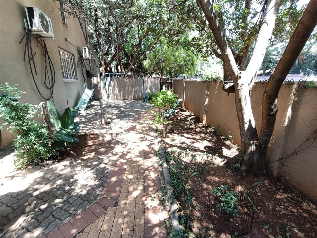 3 Bed House in Protea Park photo number 24