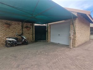 2 Bed Townhouse in Vanderbijlpark CW3