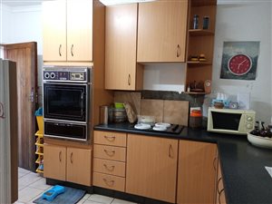 2 Bed Apartment in Hamberg