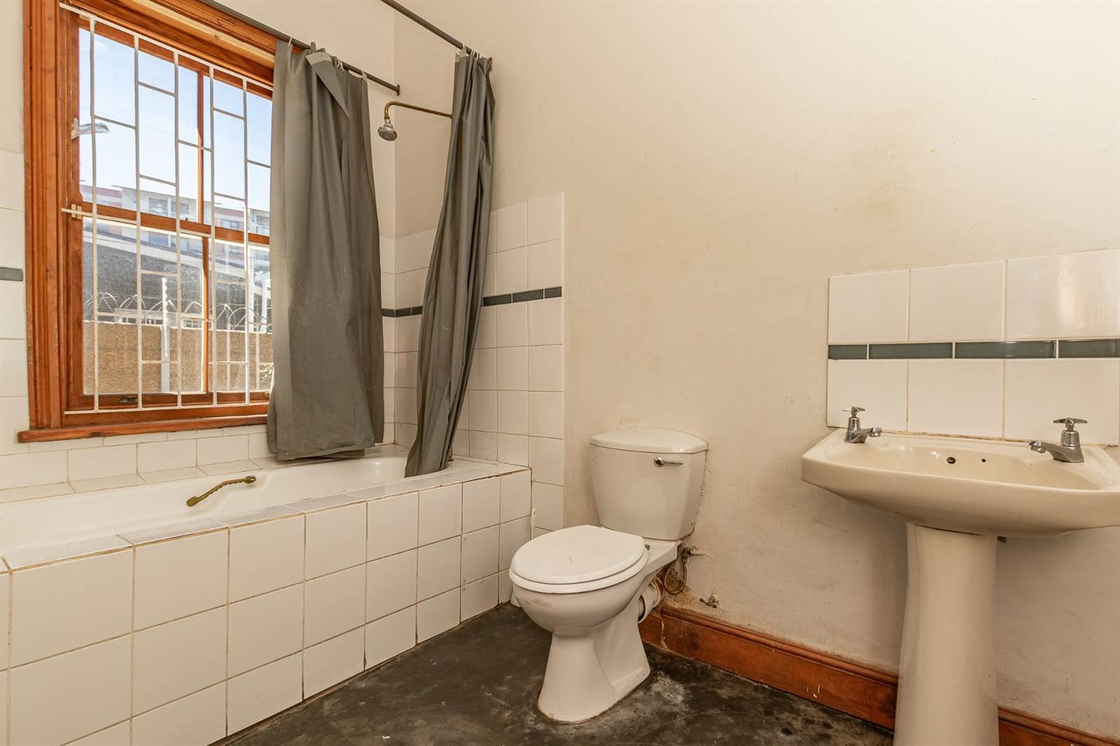 3 Bed House in Wynberg photo number 14