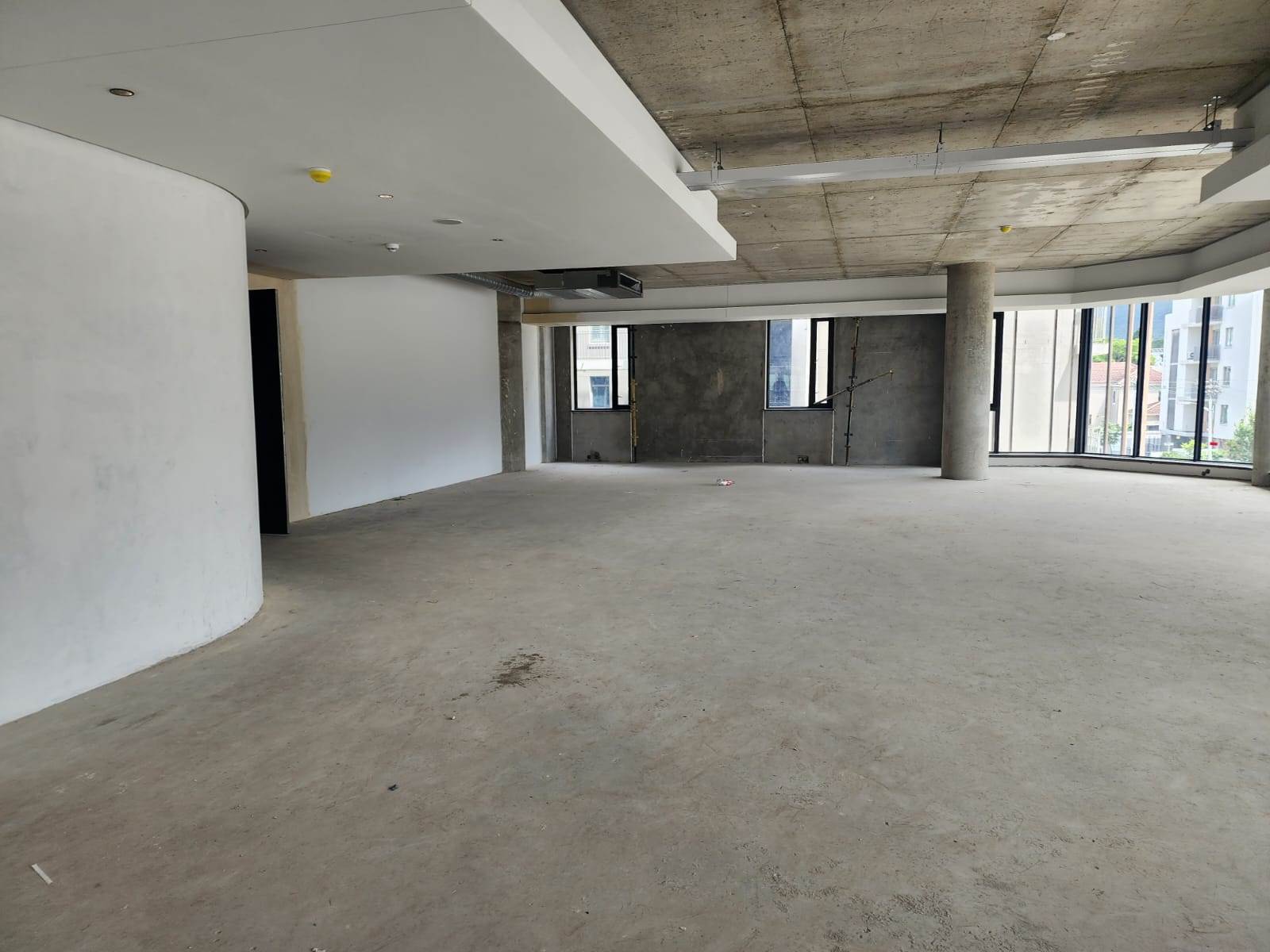 881  m² Commercial space in Claremont photo number 10