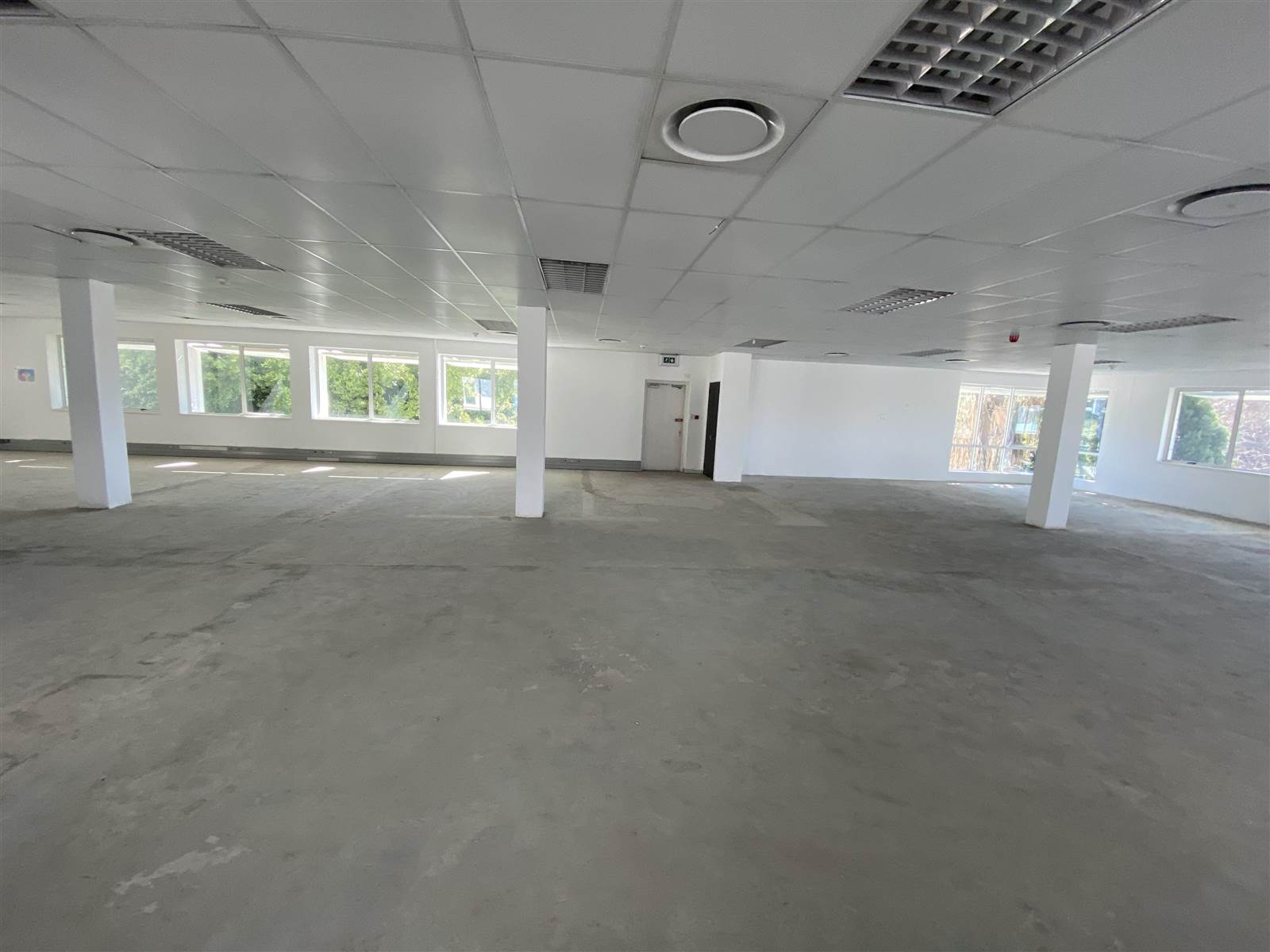 400  m² Commercial space in Morningside photo number 14