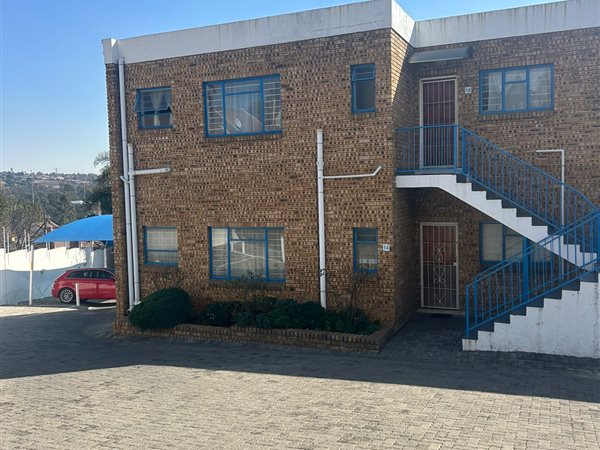 3 Bedroom Apartment 3 Bedroom Apartment