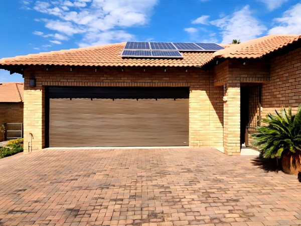 3 Bedroom House 3 Bedroom House