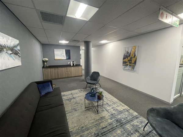 1  m² Office Space