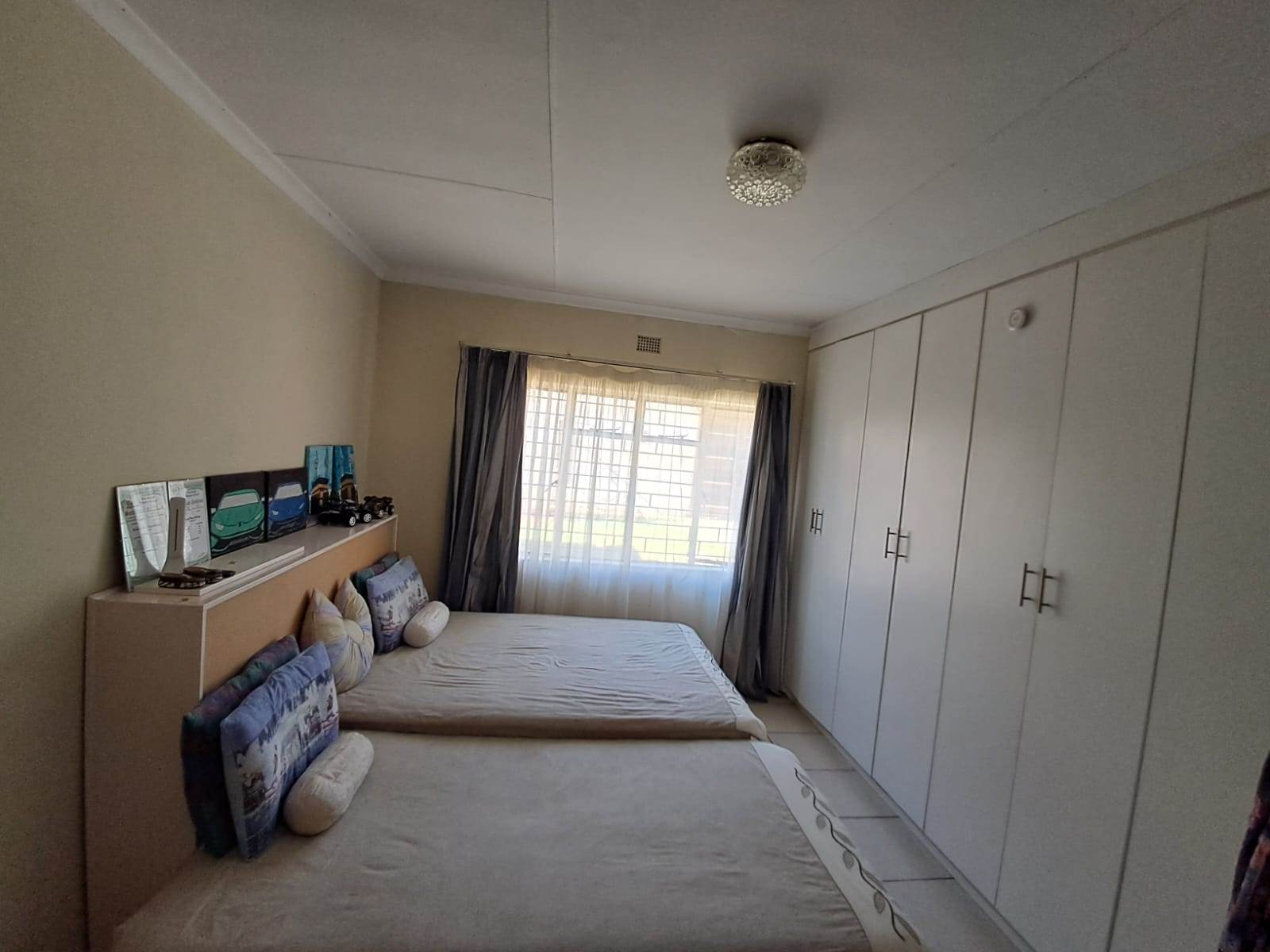 7 Bed House in Piet Retief photo number 26