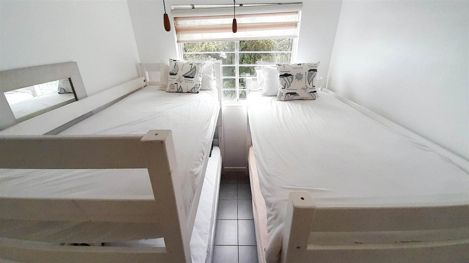 3 Bed Apartment in Umdloti Beach photo number 11