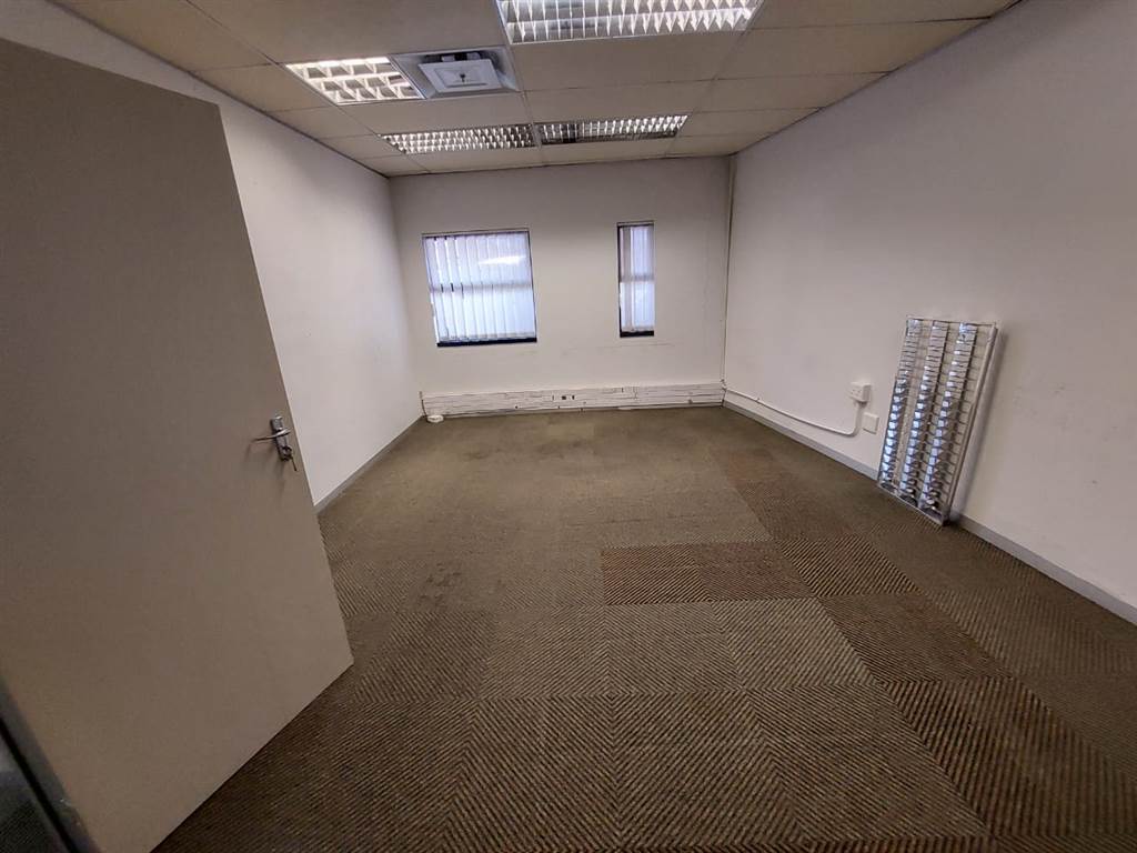169  m² Commercial space in Westville photo number 6