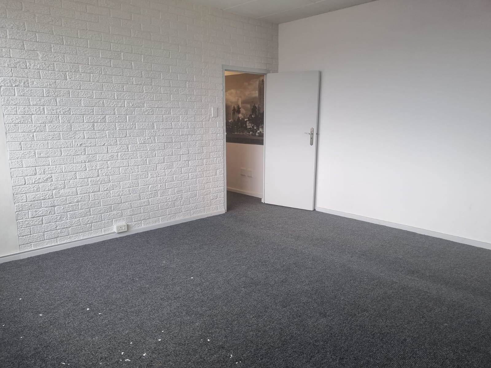 65  m² Commercial space in Kirstenhof photo number 6