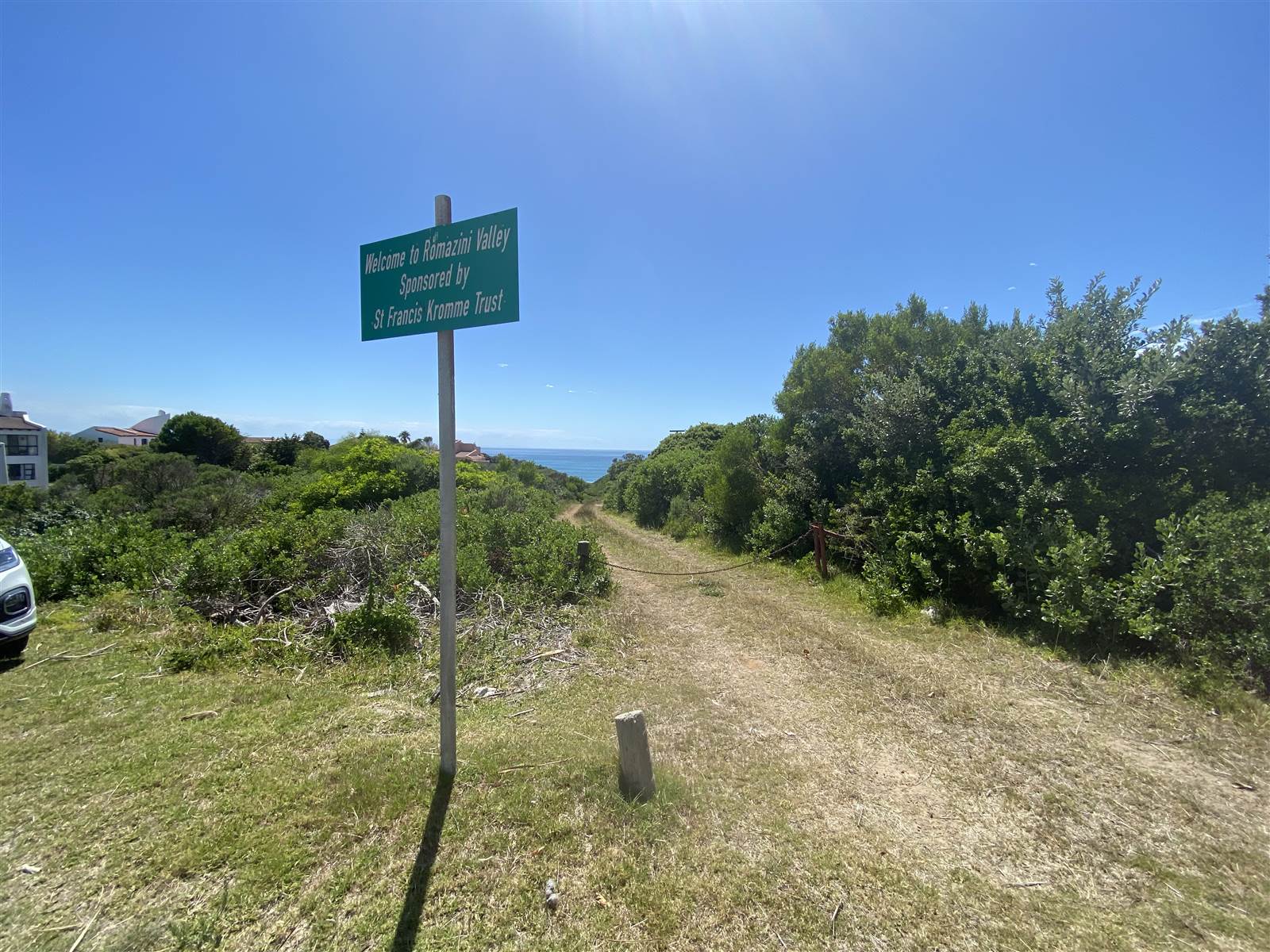 1174 m² Land available in Santareme photo number 5