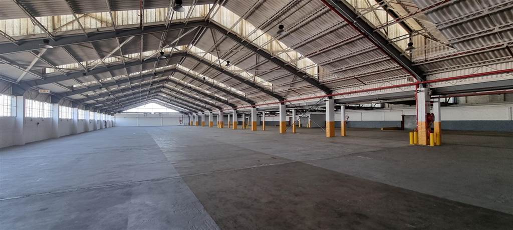 4210  m² Industrial space in Epping photo number 2