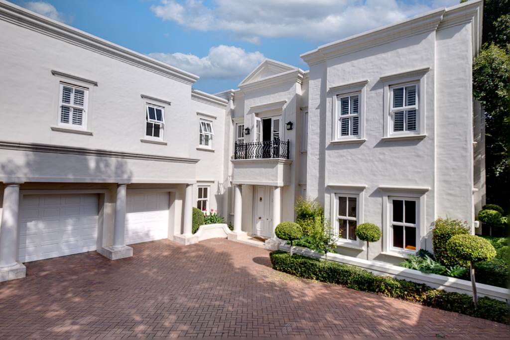 4 Bed Cluster in Bryanston photo number 2
